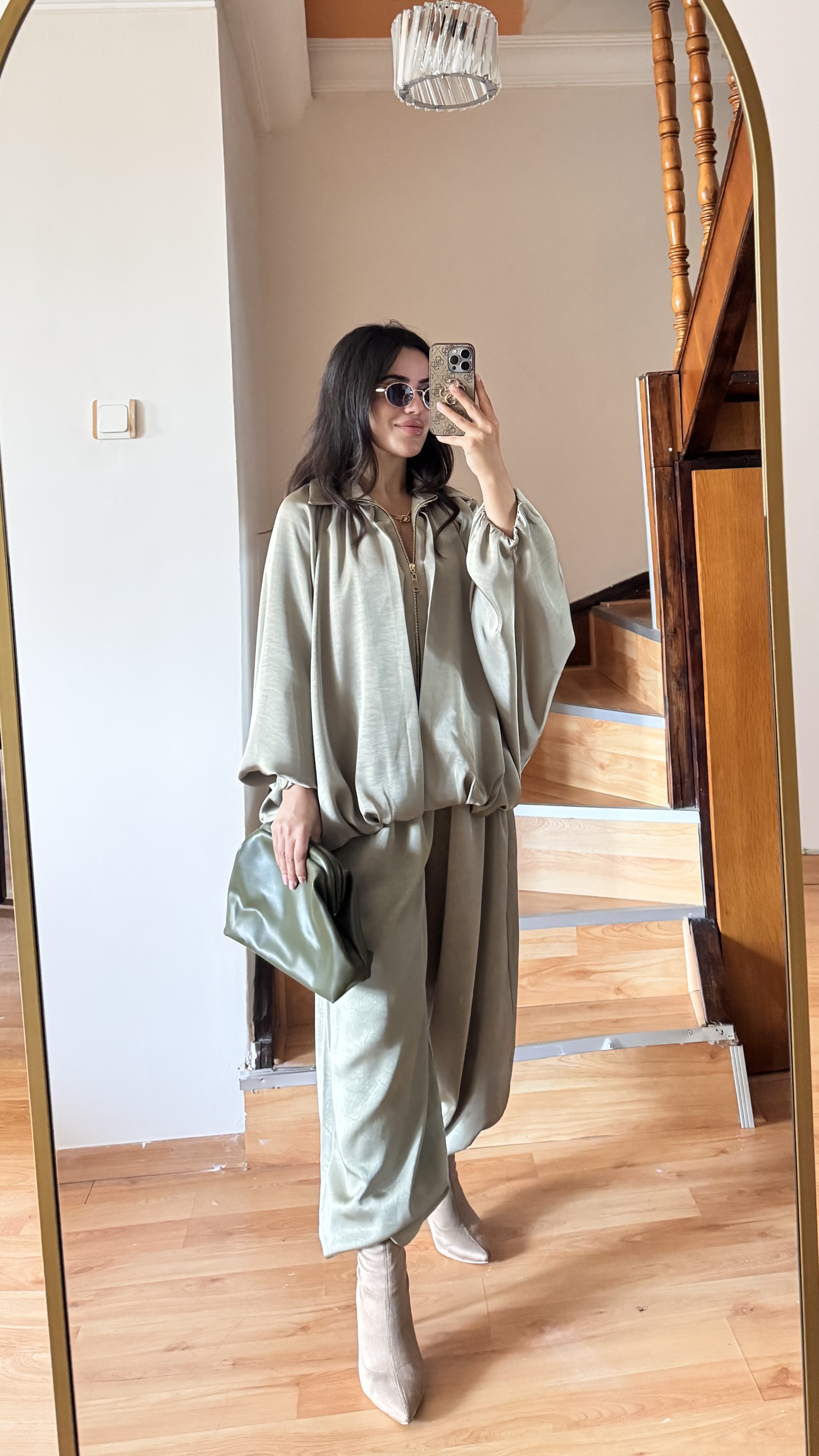 Çağla Yeşili Saten Bomber Ceket Pantolon Takım 