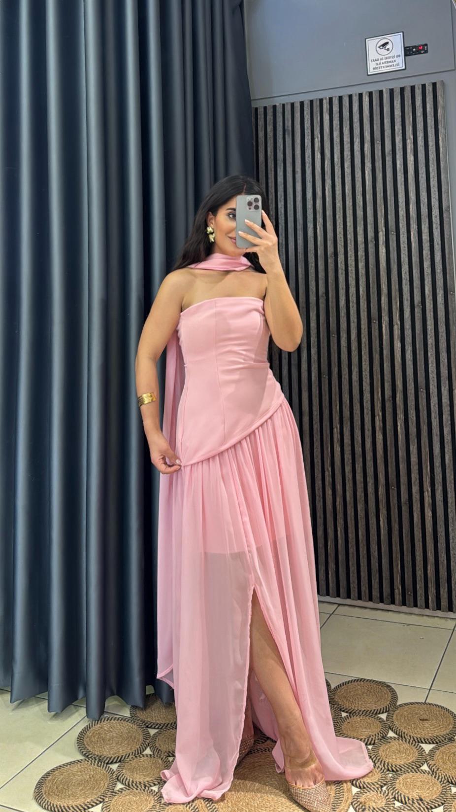 Trend Pembe Fularlı Straplez Elbise  