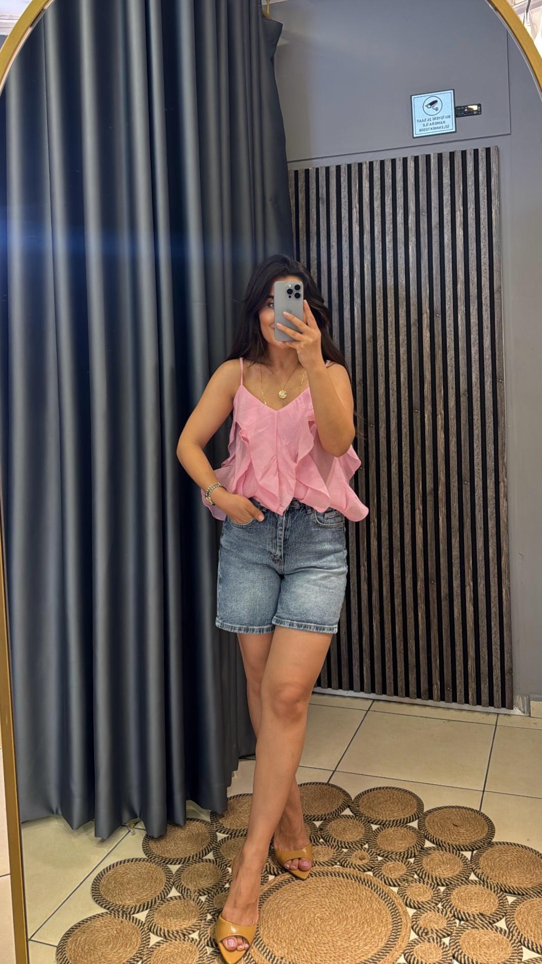 Pembe Elene Üst